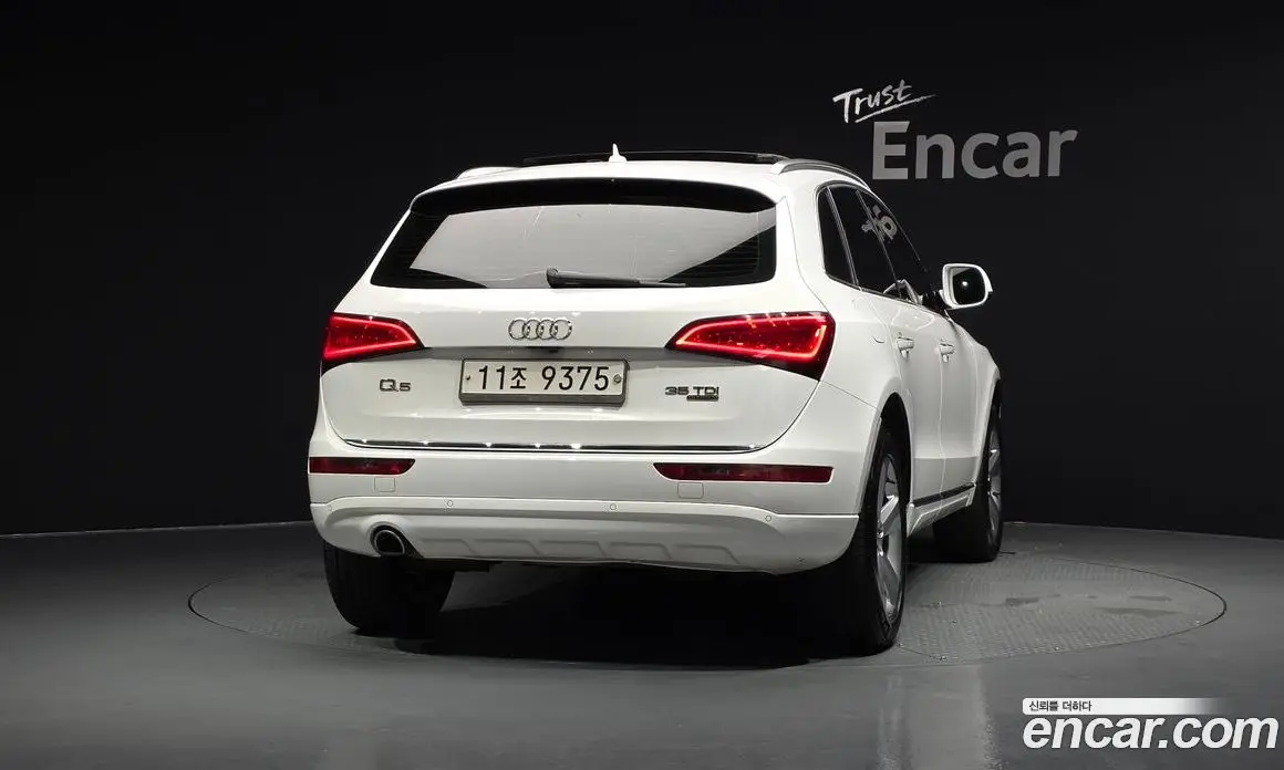 Audi Q5 2015 2.0 автомат (гидро), фото 4