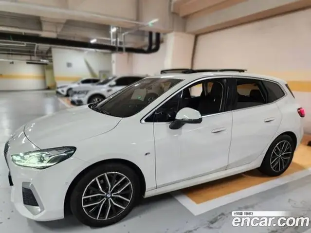 BMW 2 серия, 2025, 12 624 км