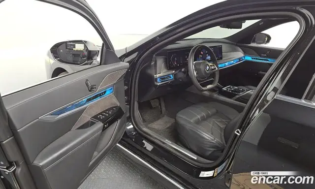 BMW 7 серия 2023 3.0 автомат (гидро), миниатюра 10 BMW 7 серия 2023 3.0 автомат (гидро), миниатюра 10