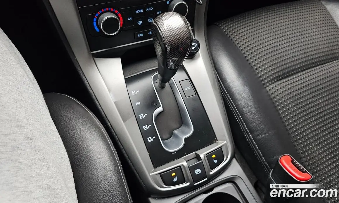 Chevrolet Captiva 2011 2.2 автомат (гидро), фото 9