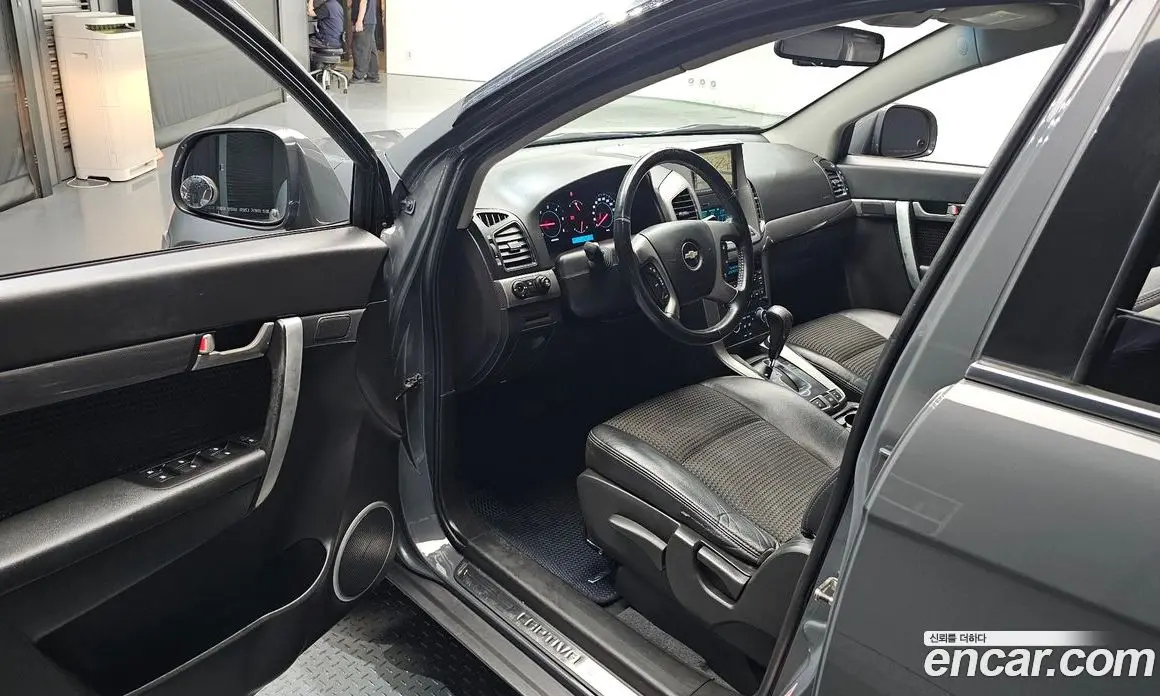 Chevrolet Captiva 2011 2.2 автомат (гидро), фото 10
