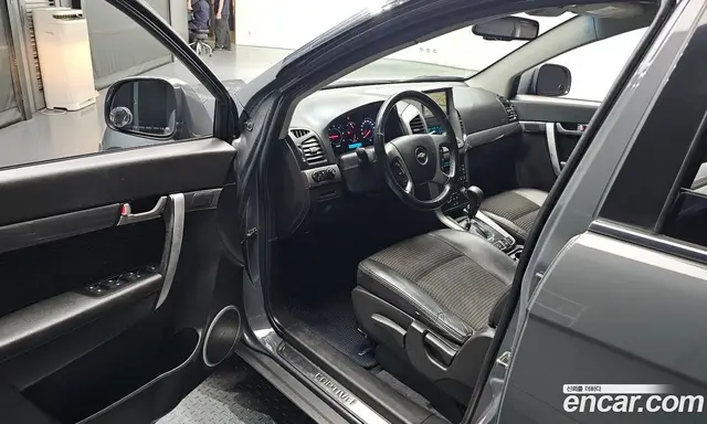 Chevrolet Captiva 2011 2.2 автомат (гидро), миниатюра 10