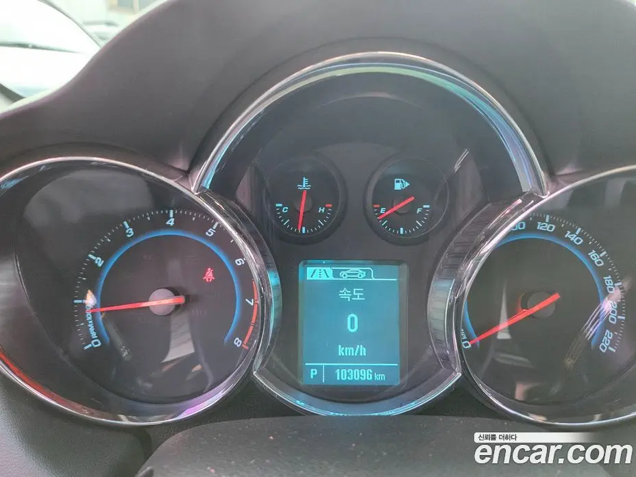 Chevrolet Cruze 2016 1.8 автомат (гидро), фото 16 Chevrolet Cruze 2016 1.8 автомат (гидро), фото 16