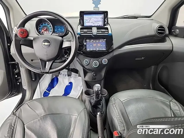 Chevrolet Spark 2013 1.0 механика, миниатюра 7 Chevrolet Spark 2013 1.0 механика, миниатюра 7