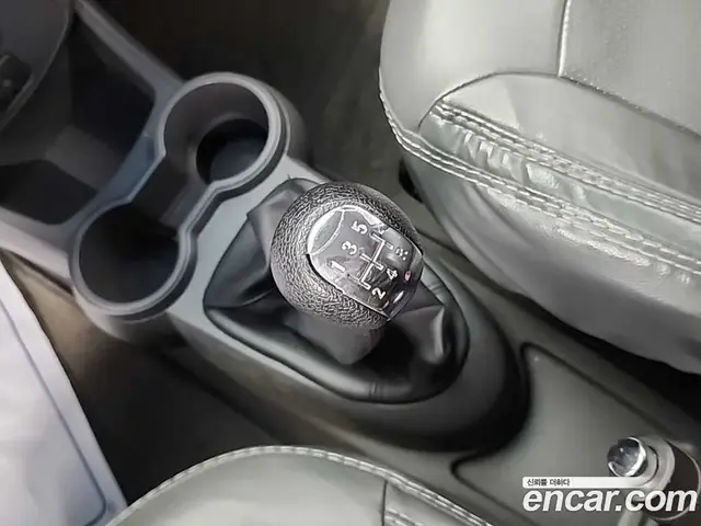 Chevrolet Spark 2013 1.0 механика, миниатюра 8 Chevrolet Spark 2013 1.0 механика, миниатюра 8