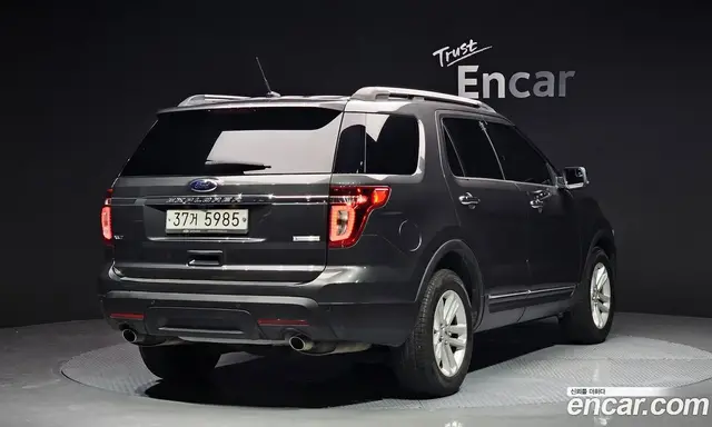 Ford Explorer 2015 2.0 автомат (гидро), миниатюра 2 Ford Explorer 2015 2.0 автомат (гидро), миниатюра 2