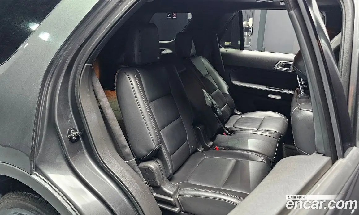 Ford Explorer 2015 2.0 автомат (гидро), фото 18 Ford Explorer 2015 2.0 автомат (гидро), фото 18