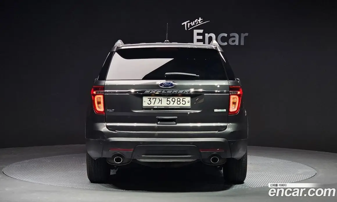 Ford Explorer 2015 2.0 автомат (гидро), фото 4 Ford Explorer 2015 2.0 автомат (гидро), фото 4