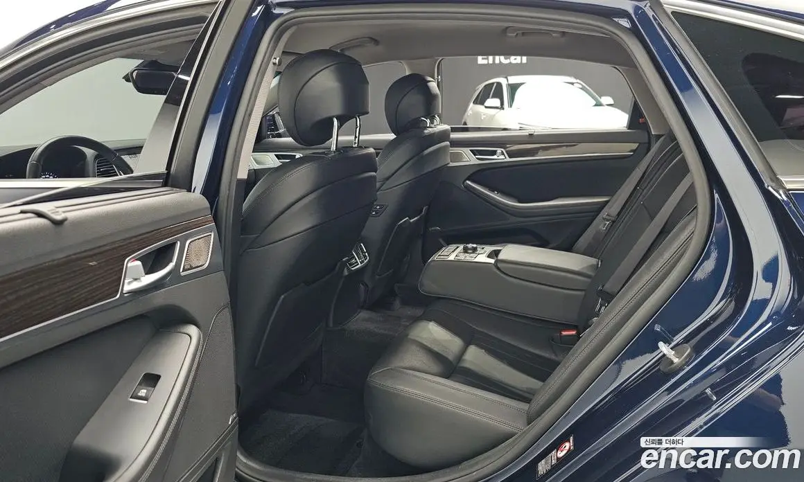 Genesis G80 2019 3.3 автомат (гидро), фото 12 Genesis G80 2019 3.3 автомат (гидро), фото 12