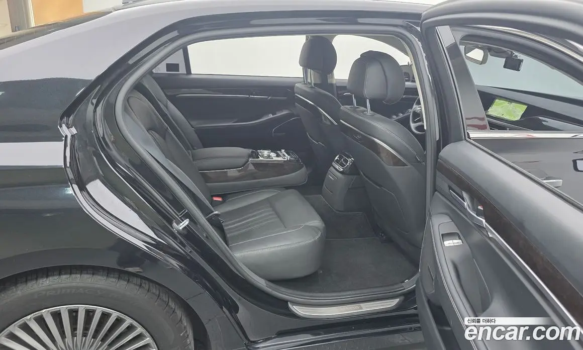 Genesis G90 2020 3.8 автомат (гидро), фото 11 Genesis G90 2020 3.8 автомат (гидро), фото 11