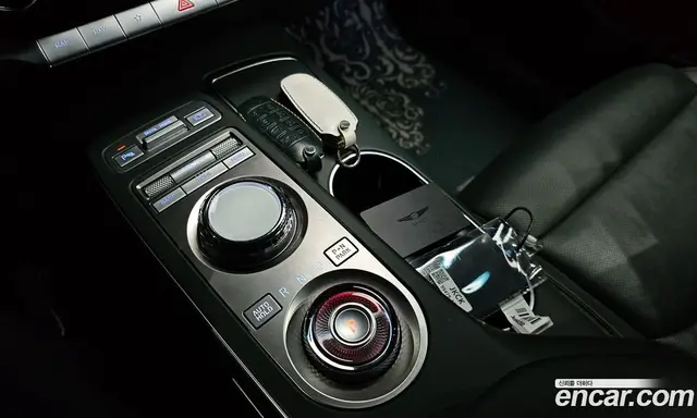 Genesis GV70 2021 2.5 автомат (гидро), миниатюра 9