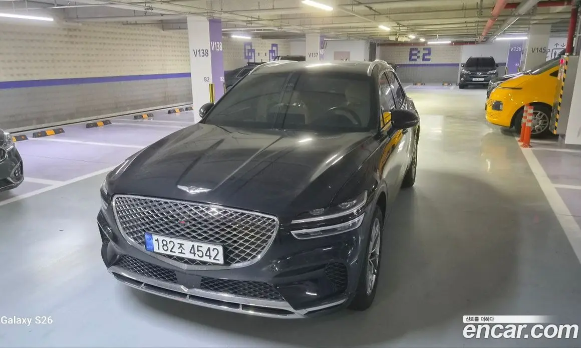 Genesis GV70 2022 2.2 автомат (гидро), фото 1 Genesis GV70 2022 2.2 автомат (гидро), фото 1