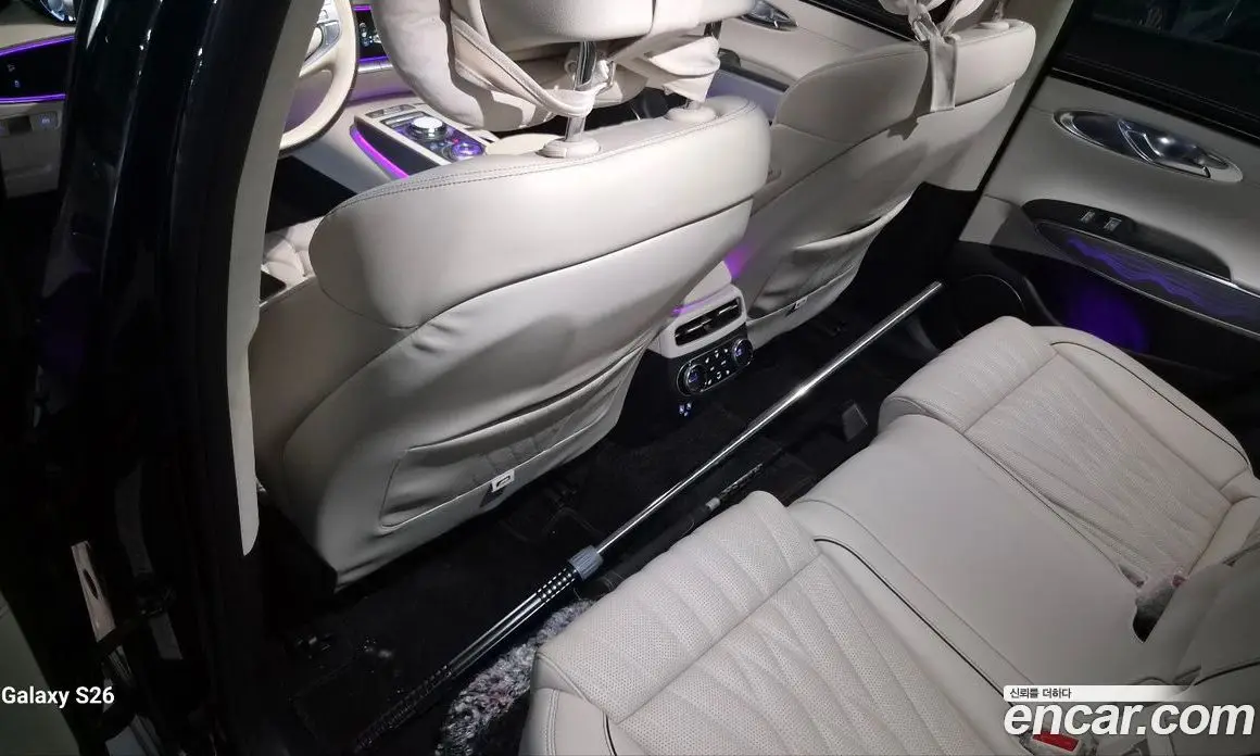 Genesis GV70 2022 2.2 автомат (гидро), фото 18 Genesis GV70 2022 2.2 автомат (гидро), фото 18