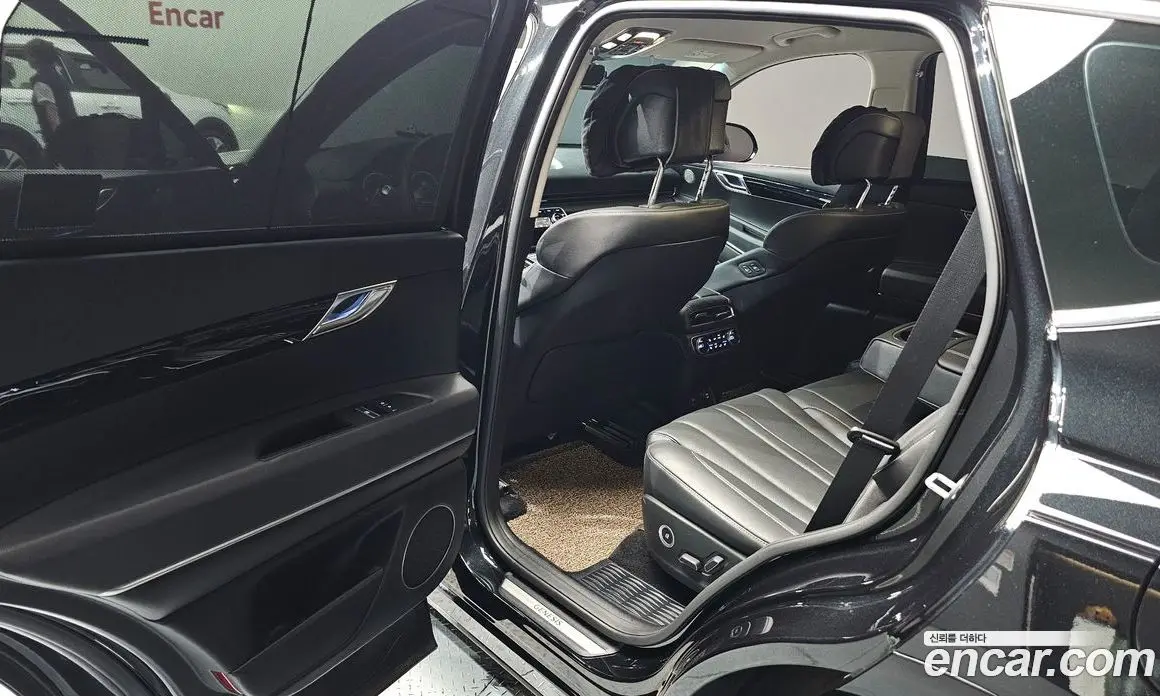 Genesis GV80 2023 2.5 автомат (гидро), фото 11 Genesis GV80 2023 2.5 автомат (гидро), фото 11
