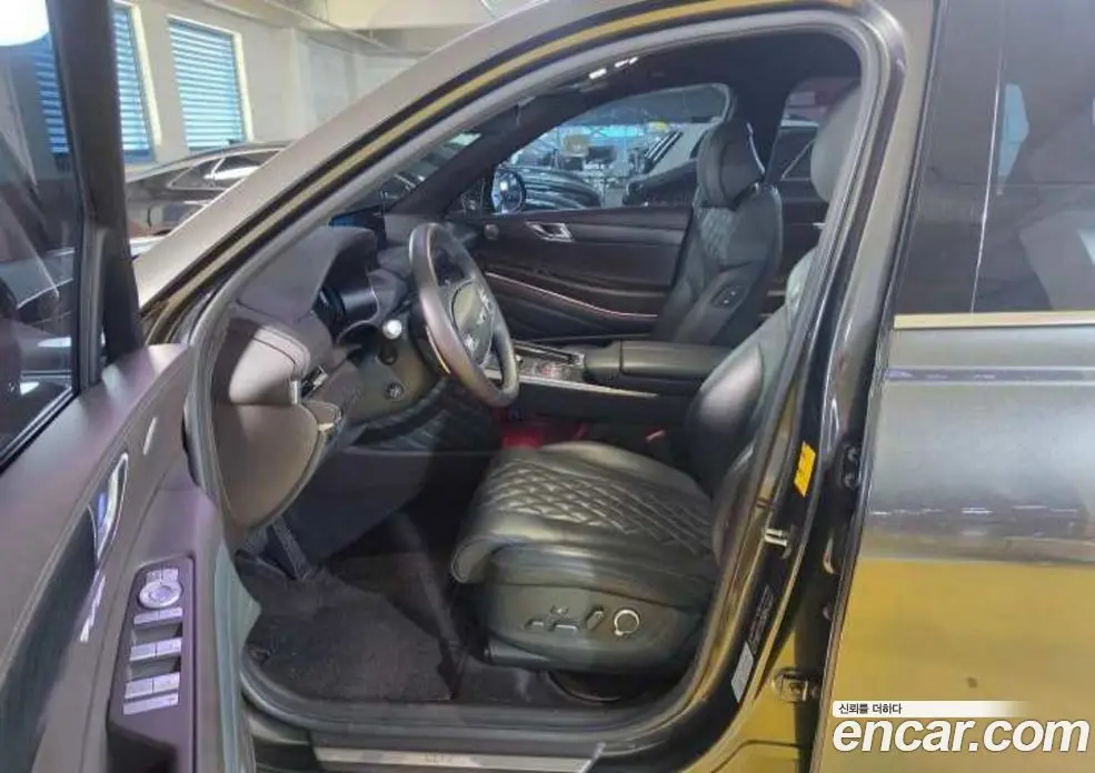 Genesis GV80 2023 3.5 автомат (гидро), фото 4 Genesis GV80 2023 3.5 автомат (гидро), фото 4