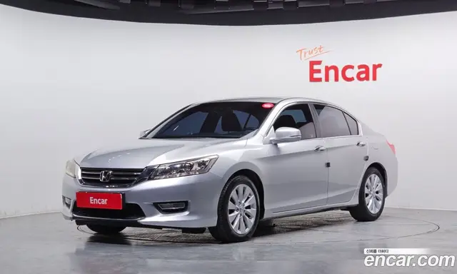 Honda Accord, 2013, 105 168 км