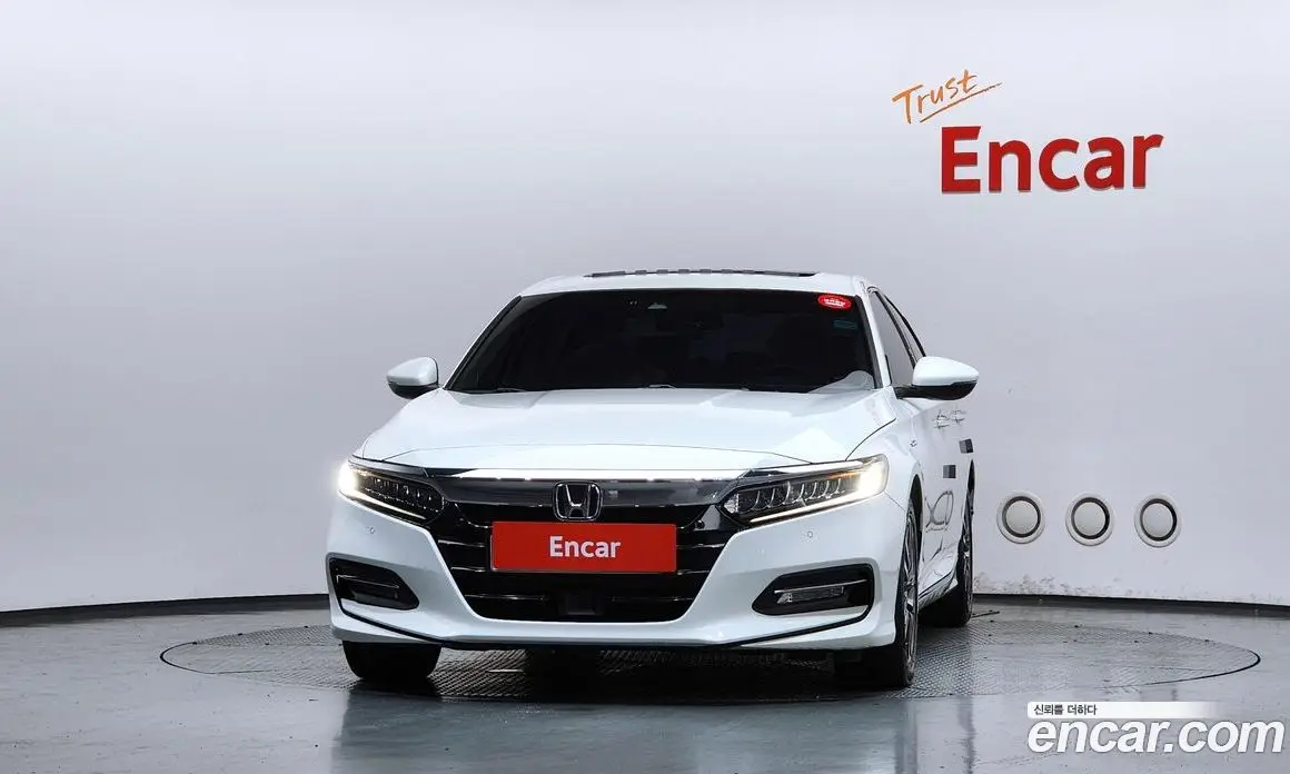 Honda Accord 2018 2.0 автомат (гидро), фото 3 Honda Accord 2018 2.0 автомат (гидро), фото 3