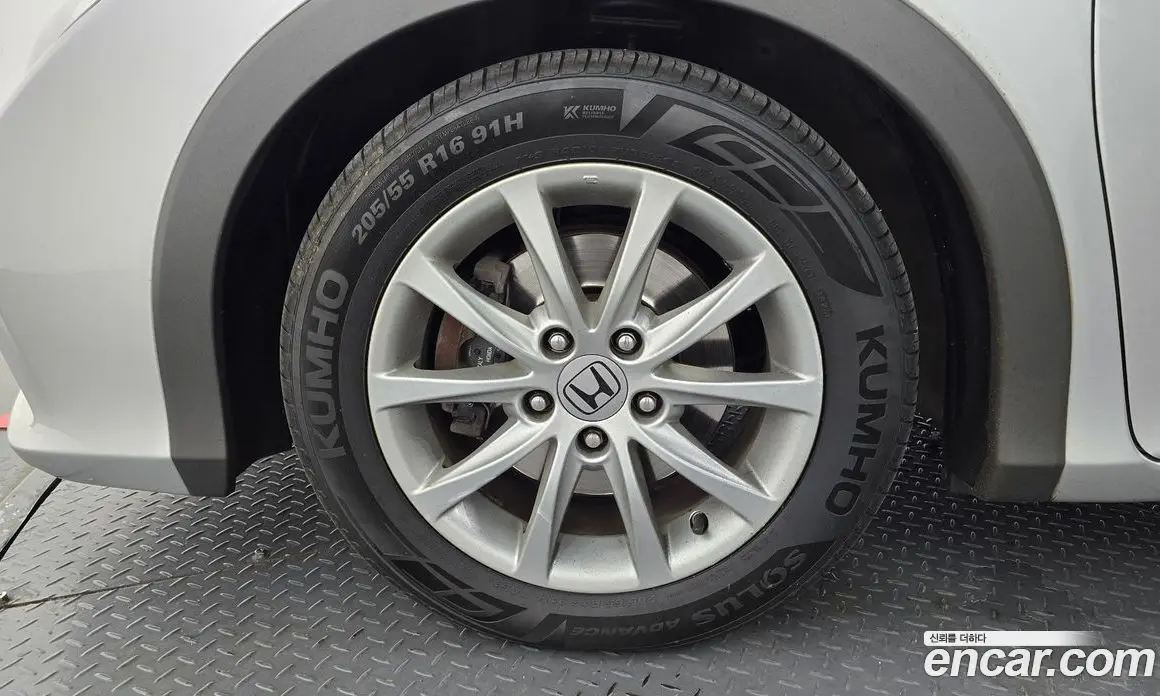 Honda Civic 2013 1.8 автомат (гидро), фото 5