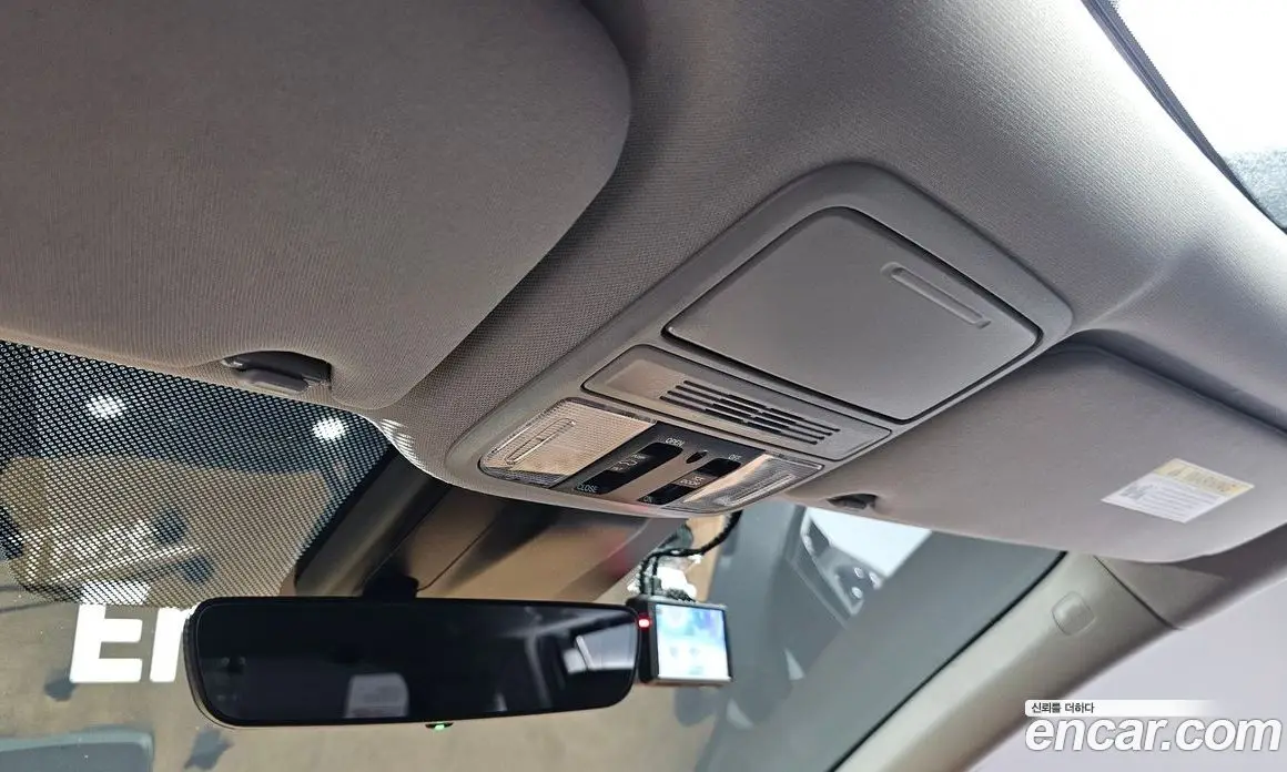 Honda Odyssey 2017 3.5 автомат (гидро), фото 17 Honda Odyssey 2017 3.5 автомат (гидро), фото 17