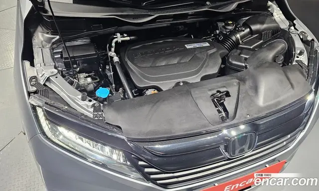 Honda Odyssey 2017 3.5 автомат (гидро), миниатюра 6 Honda Odyssey 2017 3.5 автомат (гидро), миниатюра 6