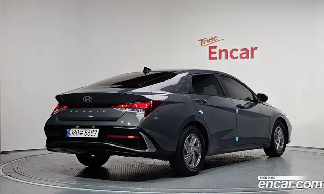 Hyundai Avante 2024 1.6 автомат (гидро), миниатюра 2