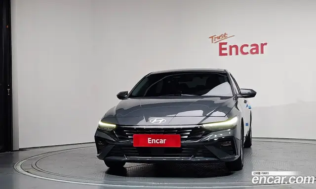 Hyundai Avante 2024 1.6 автомат (гидро), миниатюра 3