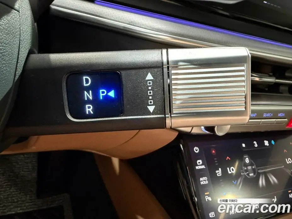 Hyundai Grandeur 2024 1.6 автомат (гидро), фото 13