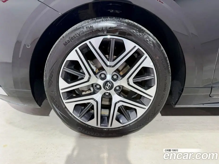 Hyundai Grandeur 2024 1.6 автомат (гидро), фото 15