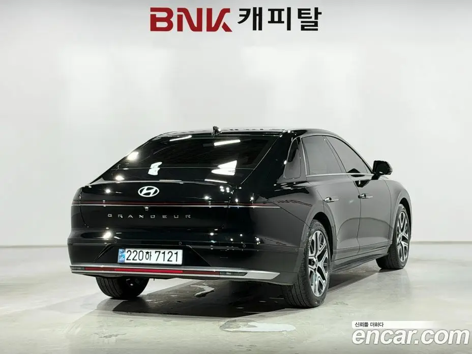 Hyundai Grandeur 2024 1.6 автомат (гидро), фото 18