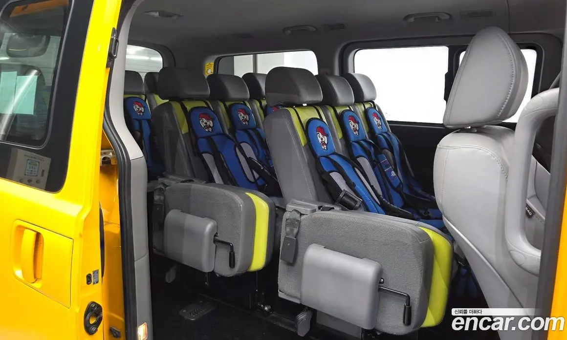 Hyundai Starex 2019 2.4 автомат (гидро), фото 12 Hyundai Starex 2019 2.4 автомат (гидро), фото 12