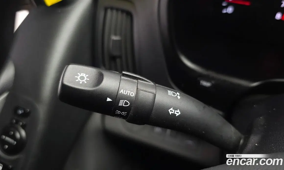 Hyundai Starex 2019 2.4 автомат (гидро), фото 18 Hyundai Starex 2019 2.4 автомат (гидро), фото 18