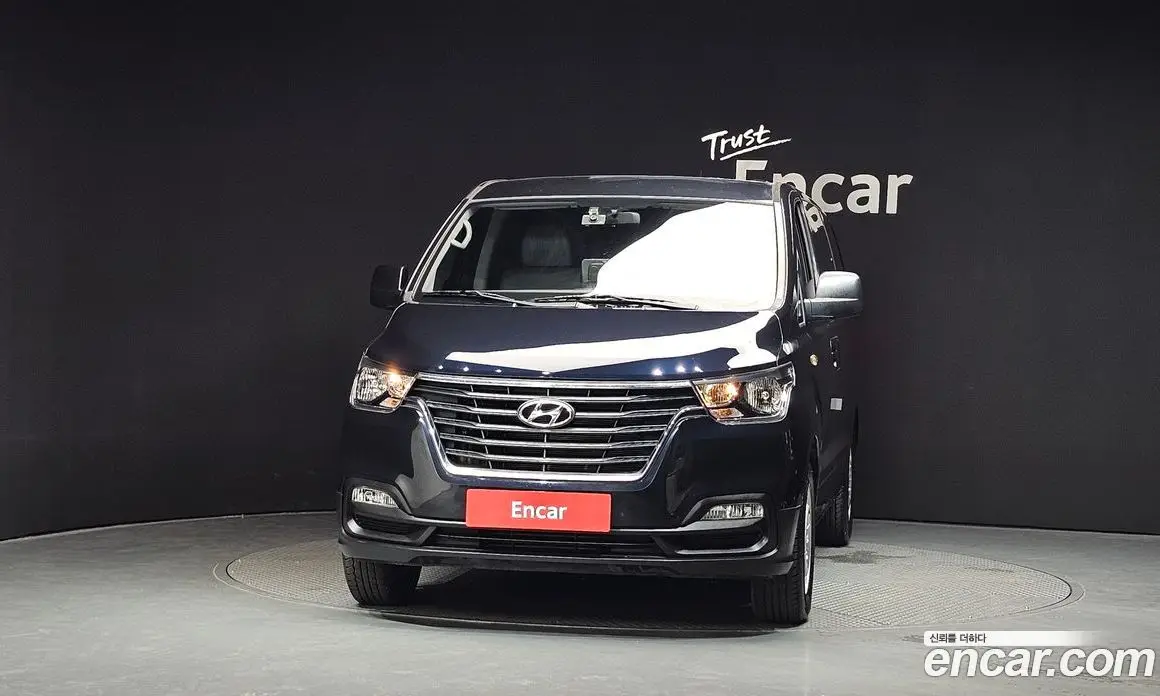 Hyundai Starex 2020 2.5 автомат (гидро), фото 3