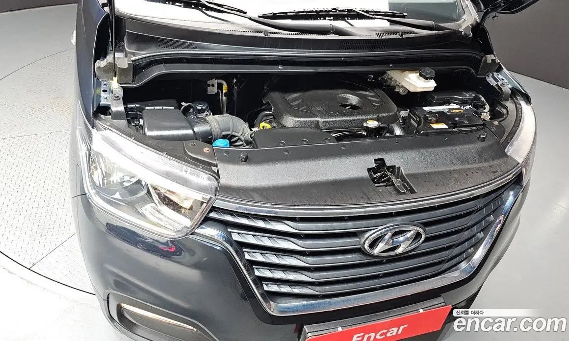 Hyundai Starex 2020 2.5 автомат (гидро), фото 6