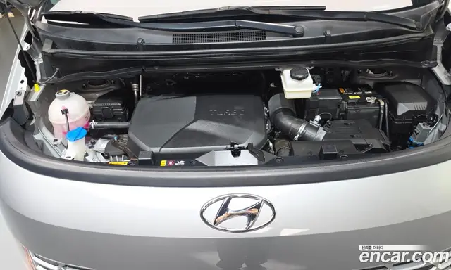 Hyundai Staria 2023 2.2 автомат (гидро), миниатюра 6