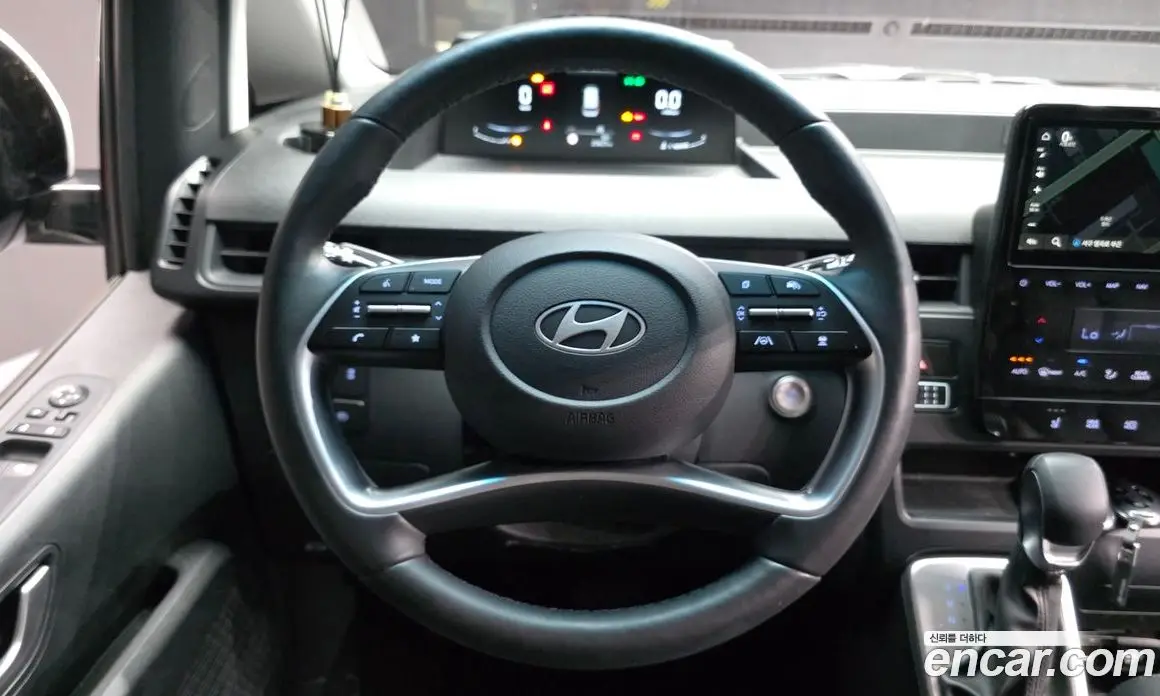 Hyundai Staria 2024 2.2 автомат (гидро), фото 13 Hyundai Staria 2024 2.2 автомат (гидро), фото 13