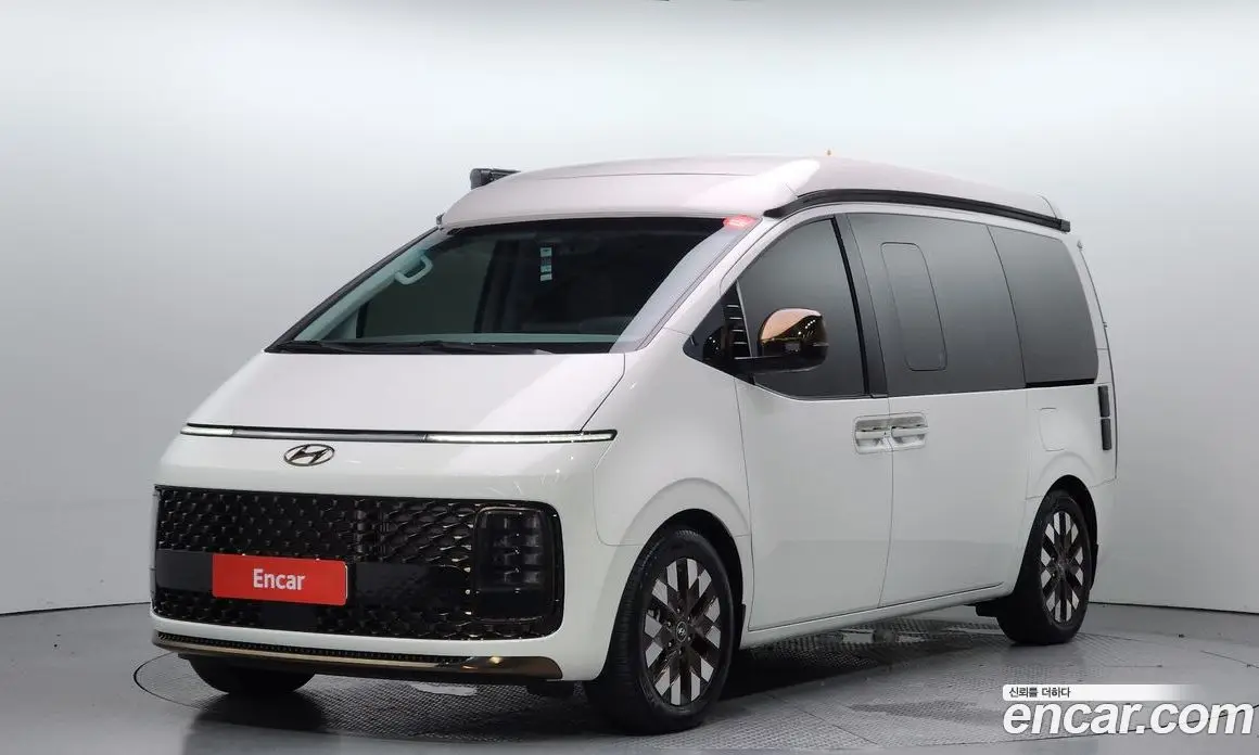 Hyundai Staria 2024 2.2 автомат (гидро), фото 1 Hyundai Staria 2024 2.2 автомат (гидро), фото 1