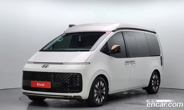 Hyundai Staria, 2024, 12 401 км
