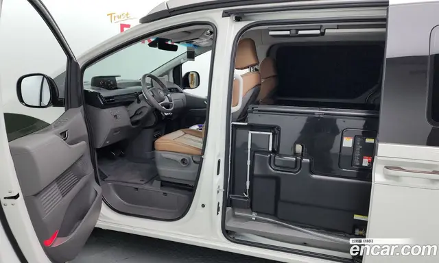 Hyundai Staria 2024 2.2 автомат (гидро), миниатюра 11 Hyundai Staria 2024 2.2 автомат (гидро), миниатюра 11