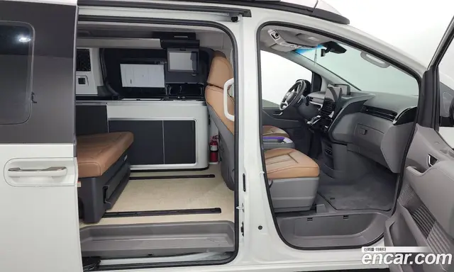 Hyundai Staria 2024 2.2 автомат (гидро), миниатюра 12