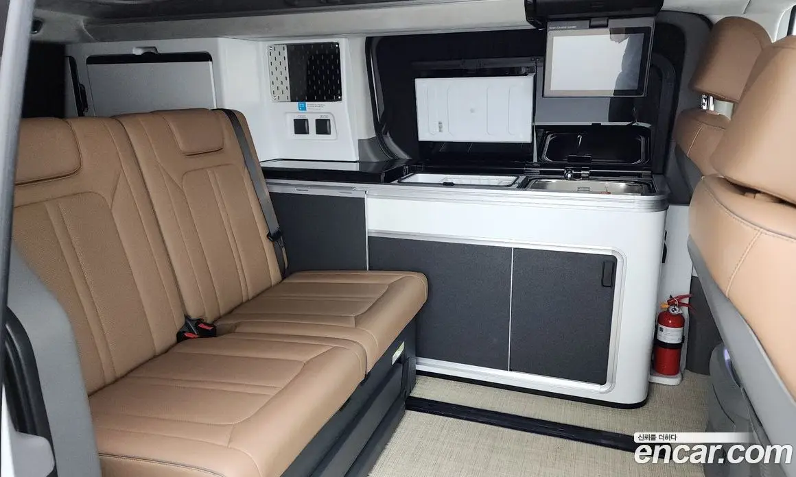 Hyundai Staria 2024 2.2 автомат (гидро), фото 16 Hyundai Staria 2024 2.2 автомат (гидро), фото 16