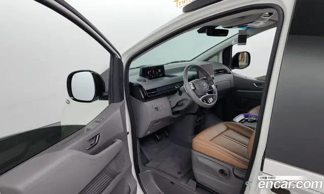 Hyundai Staria 2024 2.2 автомат (гидро), миниатюра 10 Hyundai Staria 2024 2.2 автомат (гидро), миниатюра 10