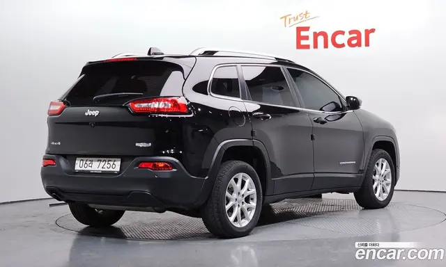 Jeep Cherokee 2017 2.4 автомат (гидро), миниатюра 2 Jeep Cherokee 2017 2.4 автомат (гидро), миниатюра 2