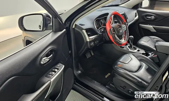 Jeep Cherokee 2017 2.4 автомат (гидро), миниатюра 11 Jeep Cherokee 2017 2.4 автомат (гидро), миниатюра 11