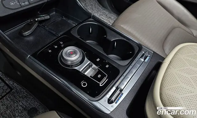 Kia Carnival 2023 2.2 автомат (гидро), миниатюра 9 Kia Carnival 2023 2.2 автомат (гидро), миниатюра 9