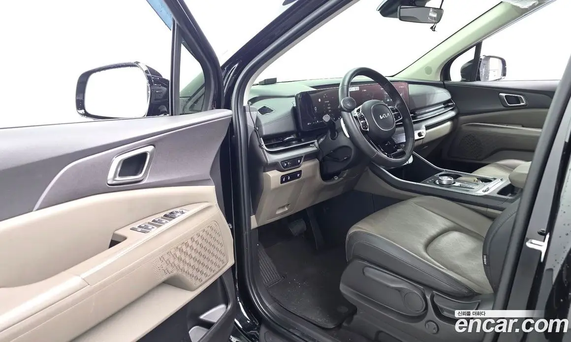 Kia Carnival 2024 1.6 автомат (гидро), фото 11