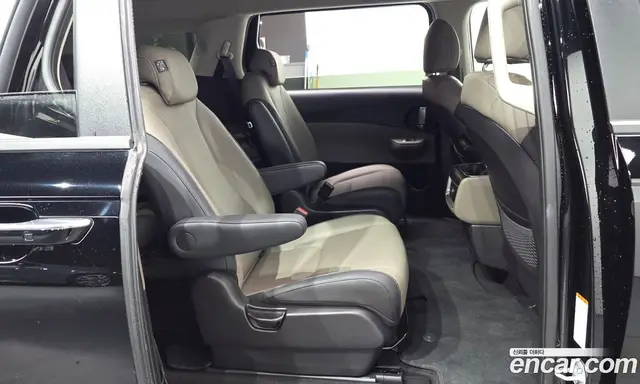 Kia Carnival 2024 1.6 автомат (гидро), миниатюра 12