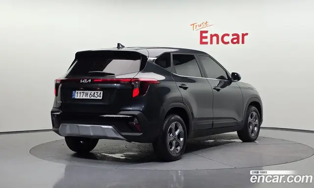 Kia Seltos 2024 1.6 автомат (гидро), миниатюра 2