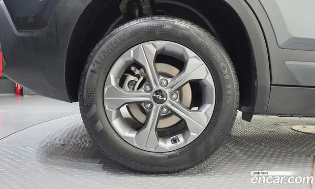Kia Seltos 2024 1.6 автомат (гидро), миниатюра 5