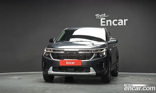 Kia Seltos 2024 2.0 автомат (гидро), миниатюра 3 Kia Seltos 2024 2.0 автомат (гидро), миниатюра 3