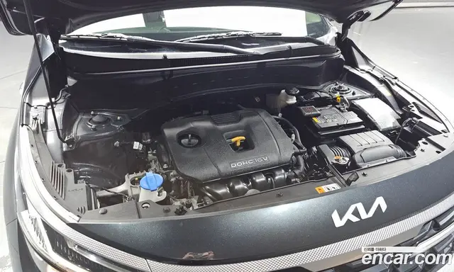 Kia Seltos 2024 2.0 автомат (гидро), миниатюра 6 Kia Seltos 2024 2.0 автомат (гидро), миниатюра 6